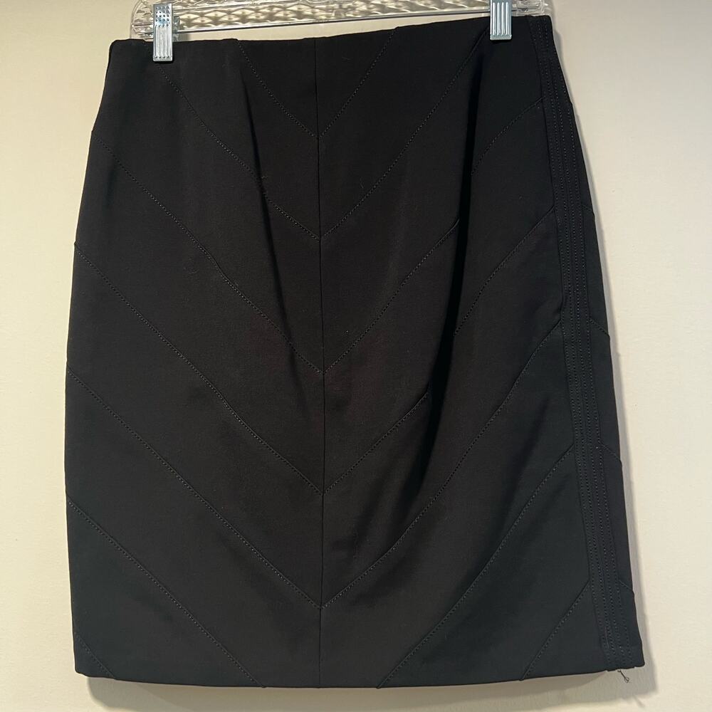 NWOT WHBM Black Chevron Stitching Slimming Pencil Skirt Sz 8